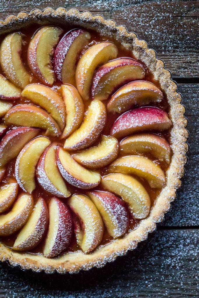 white peach tart