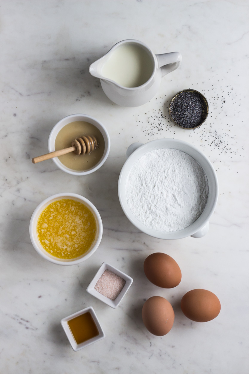 lemon poppy seed crepe cake