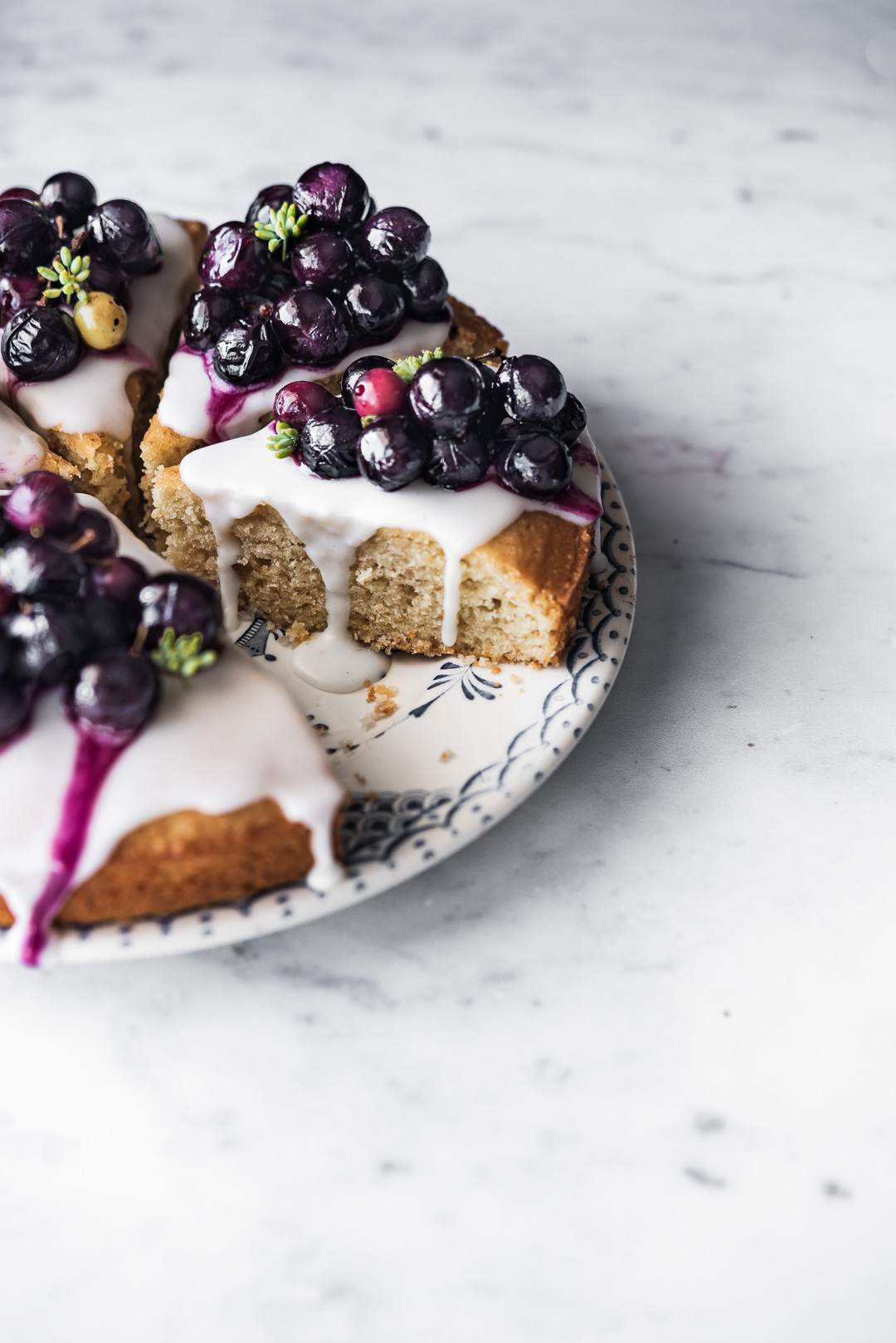 ROASTED GRAPE & FENNEL OLIVE OIL CAKE