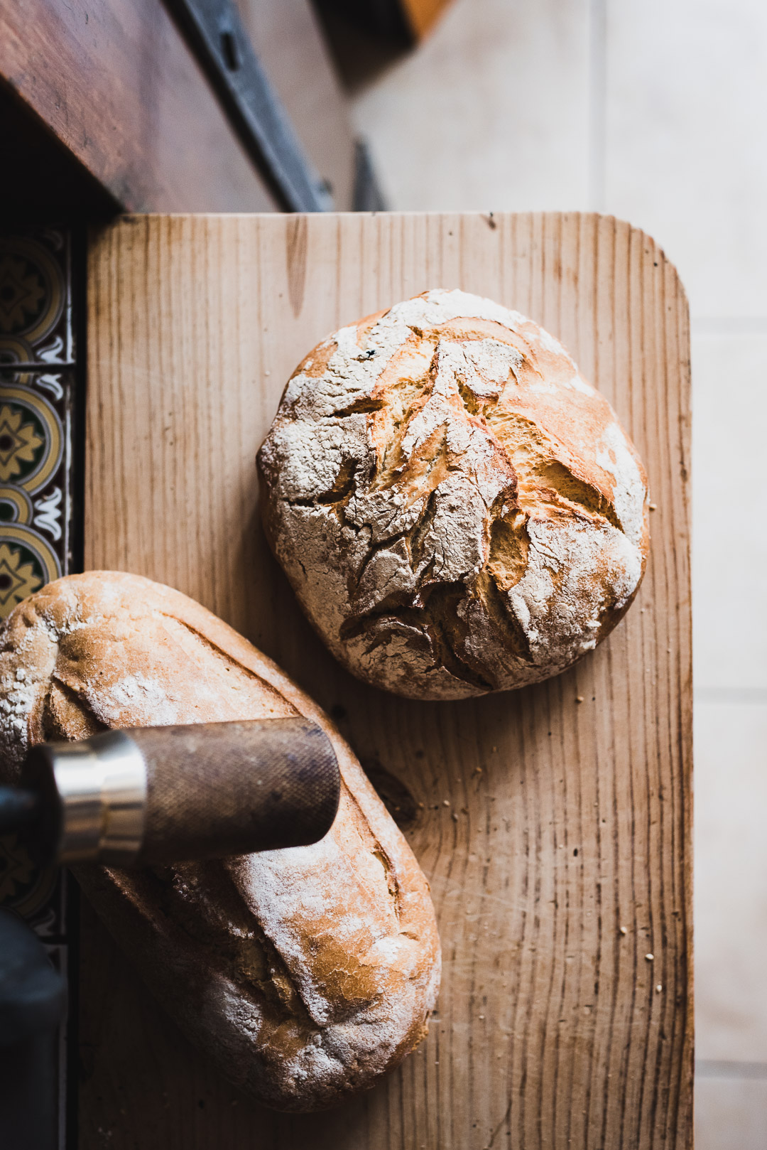 Greek bread - psomi | bella karragiannidis | ful-filled.com