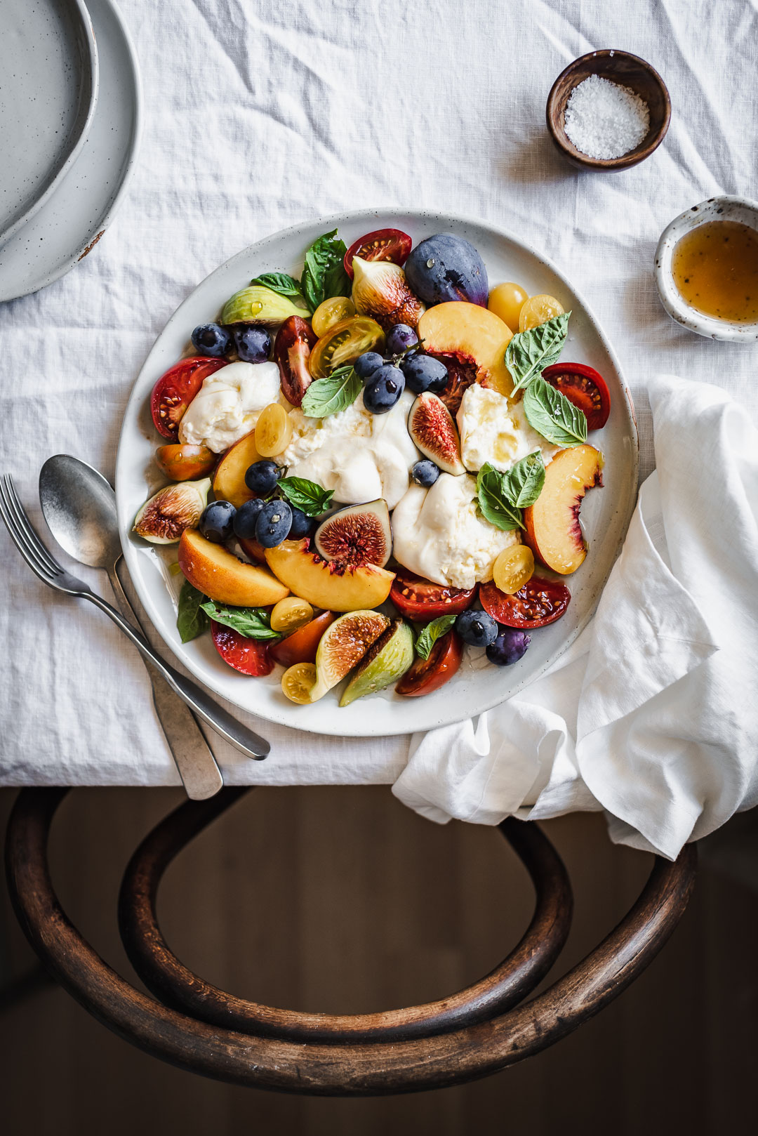 LATE SUMMER HARVEST SALAD | This gorgeous salad is the perfect way to savor the best summer produce before its gone