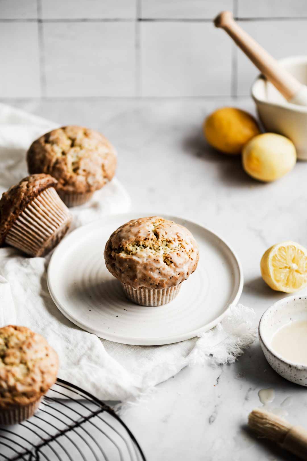 BAKERY STYLE LEMON POPPYSEED MUFFINS