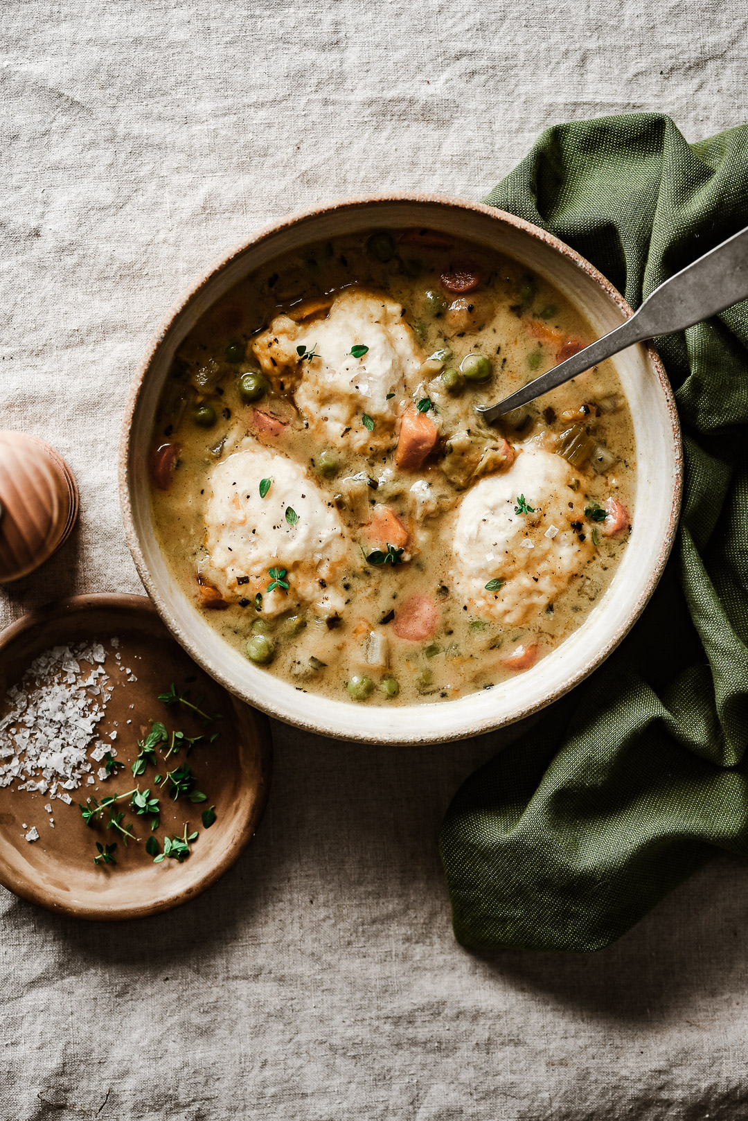 CREAMY VEGETABLE DUMPLING SOUP