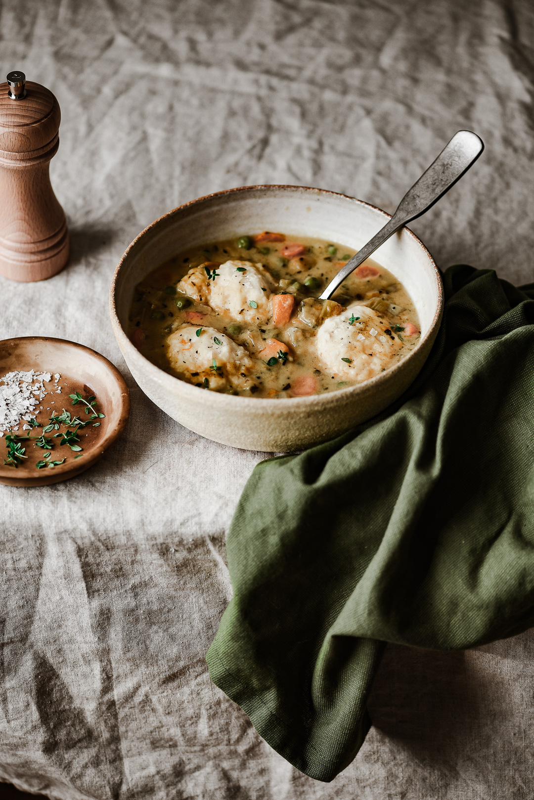 CREAMY VEGETABLE DUMPLING SOUP